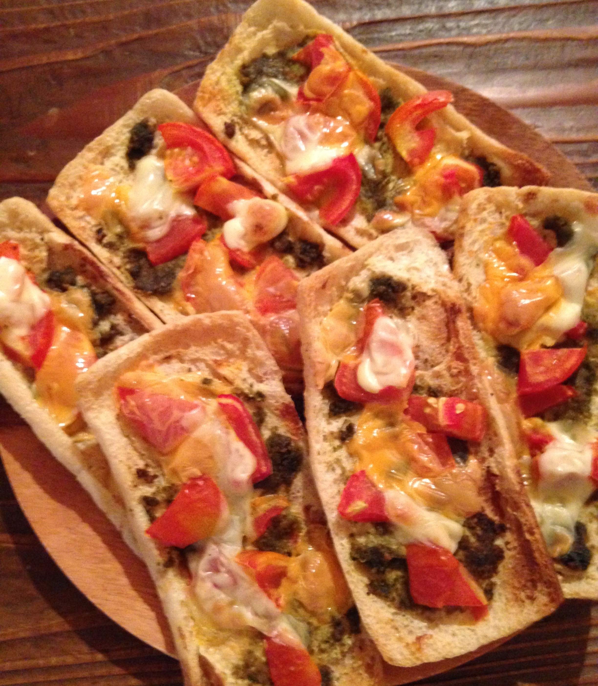 うす揚げでバジルピザ Mina Gohan レシピ